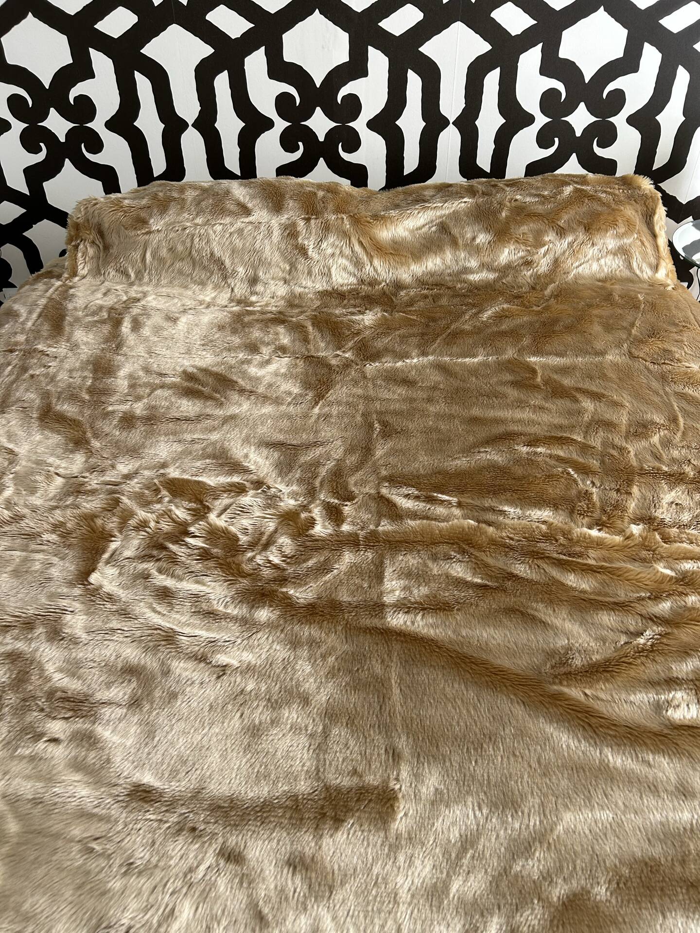 Dessus de lit en fausse fourrure, 1970