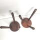 Paire de tabourets tripodes en bois vintage