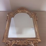 Miroir ancien en bois doré