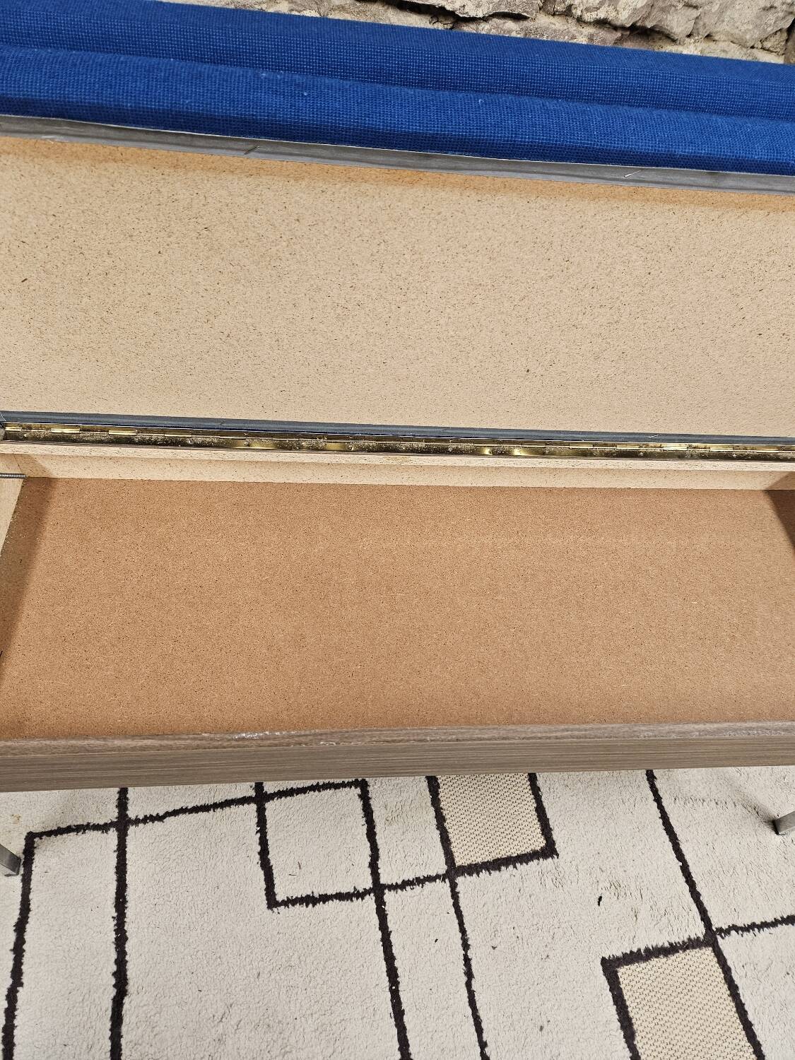 Bench and its two vintage chairs 1970