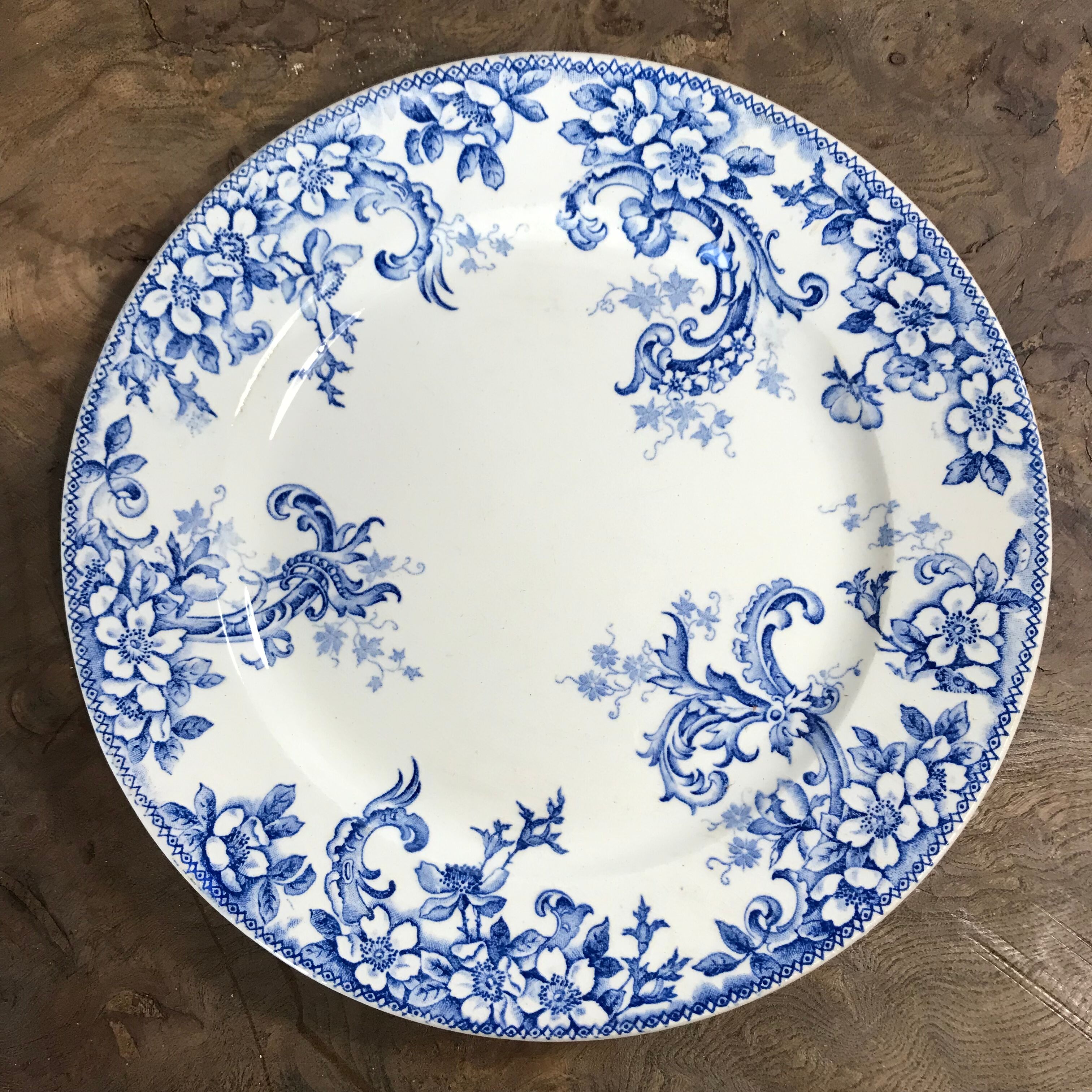 6 flat plates iron earth XIXth Choisy the king