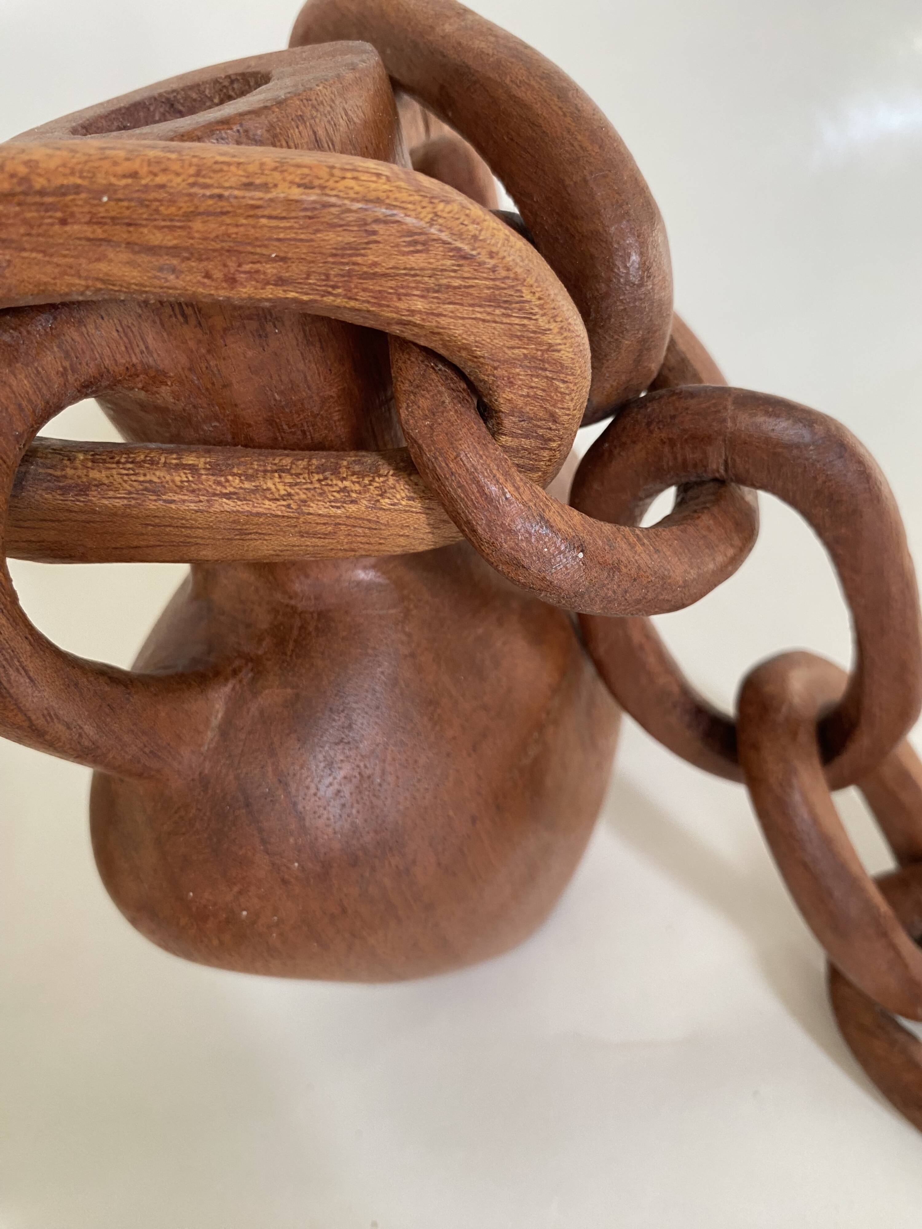 Vase and wooden chain to hang