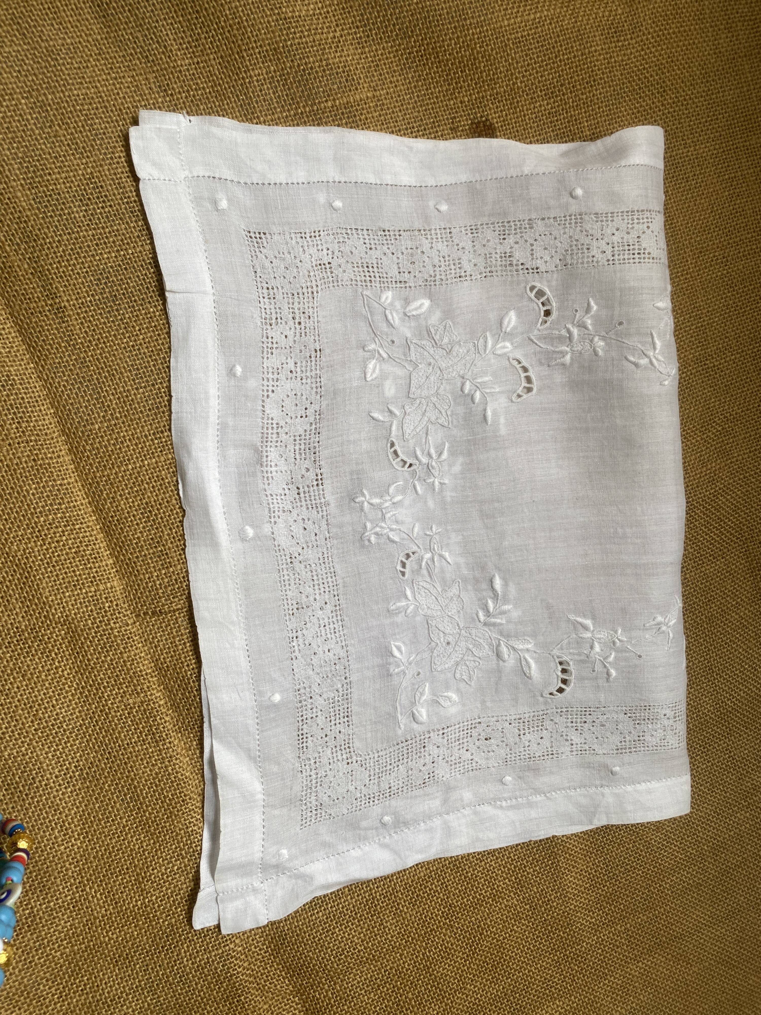 Embroidered veil napeing
