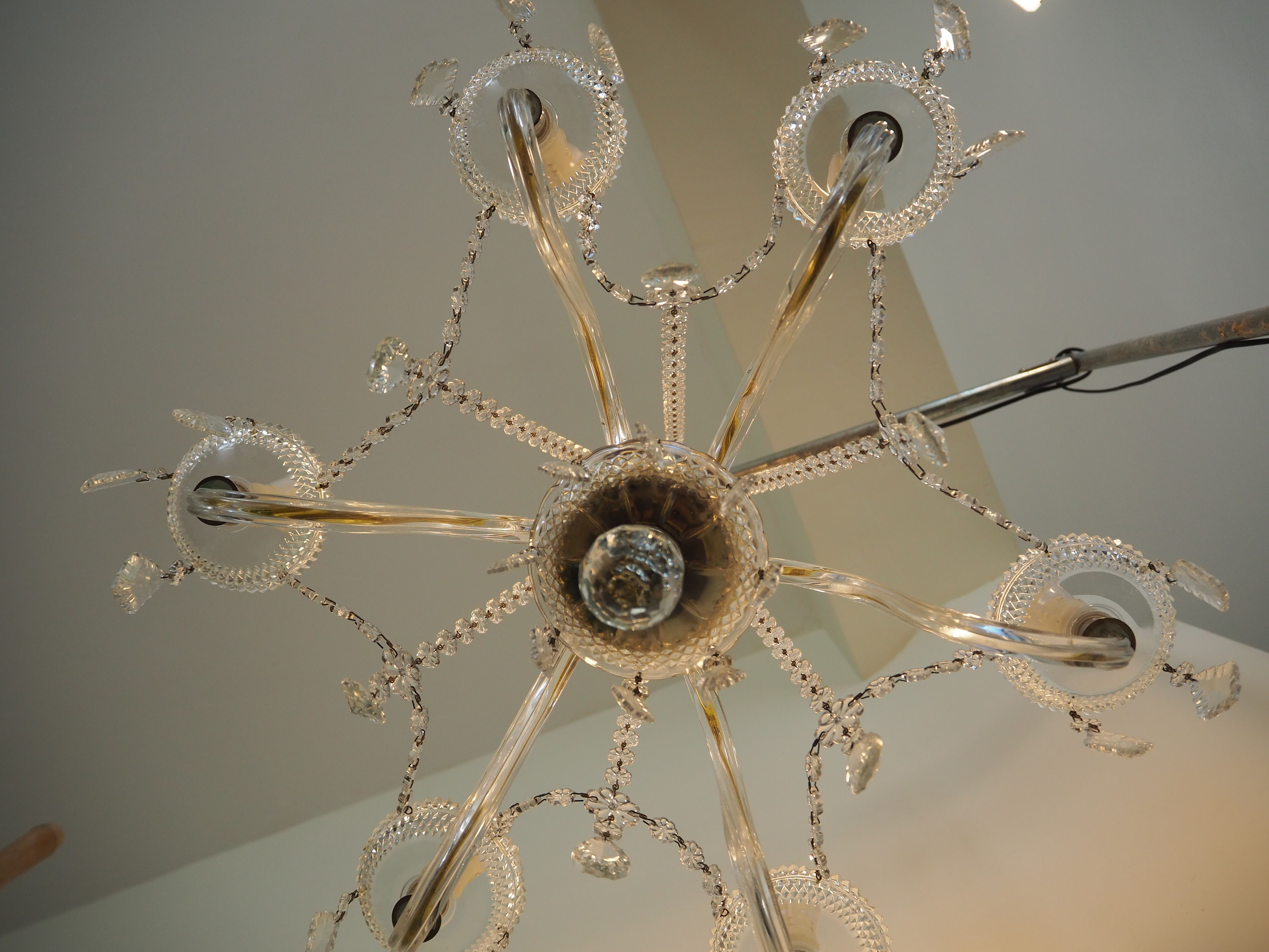 6-light chandelier with tassels