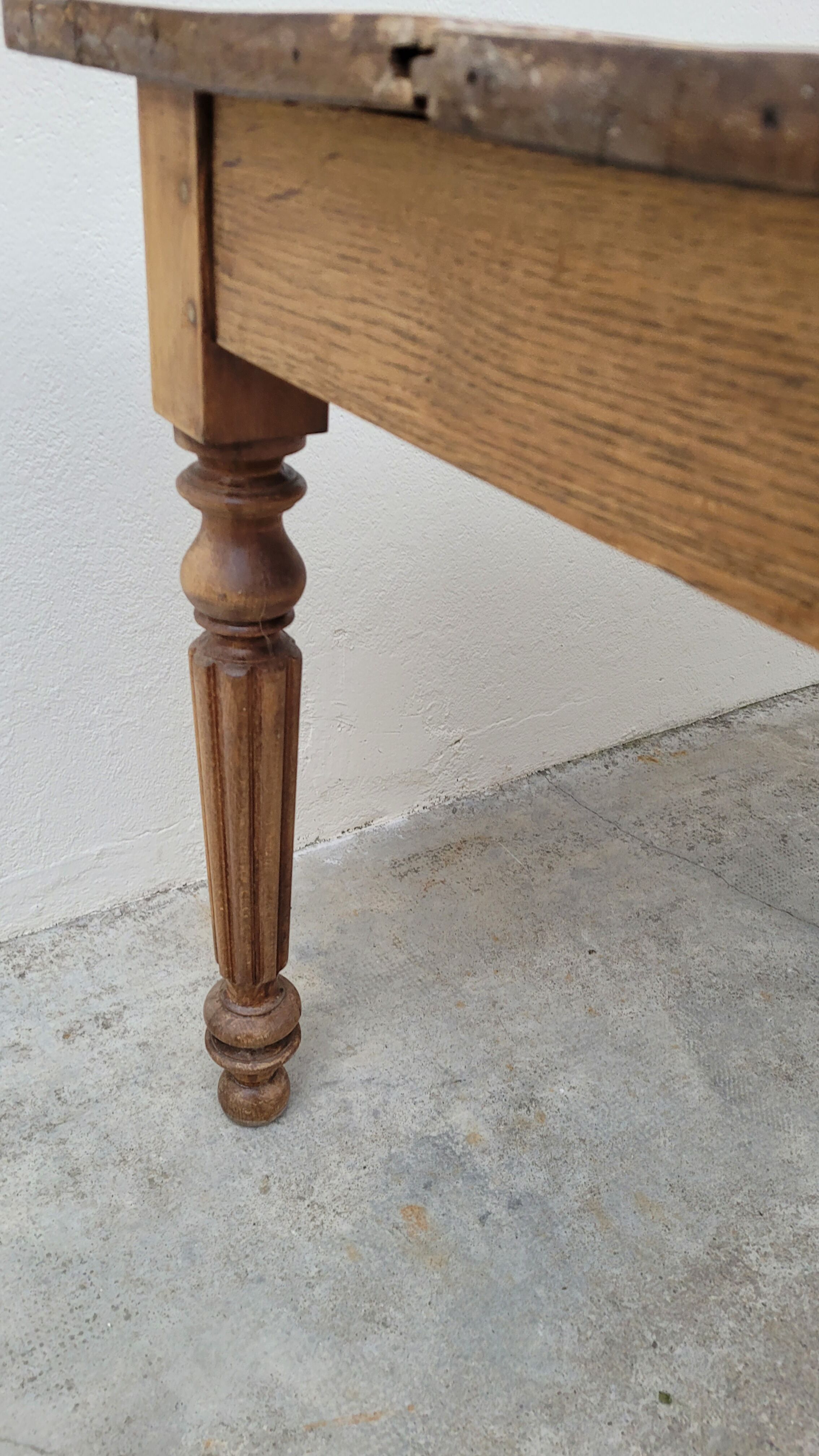 Rustic farmhouse table in solid oak Louis Philippe style -1m84