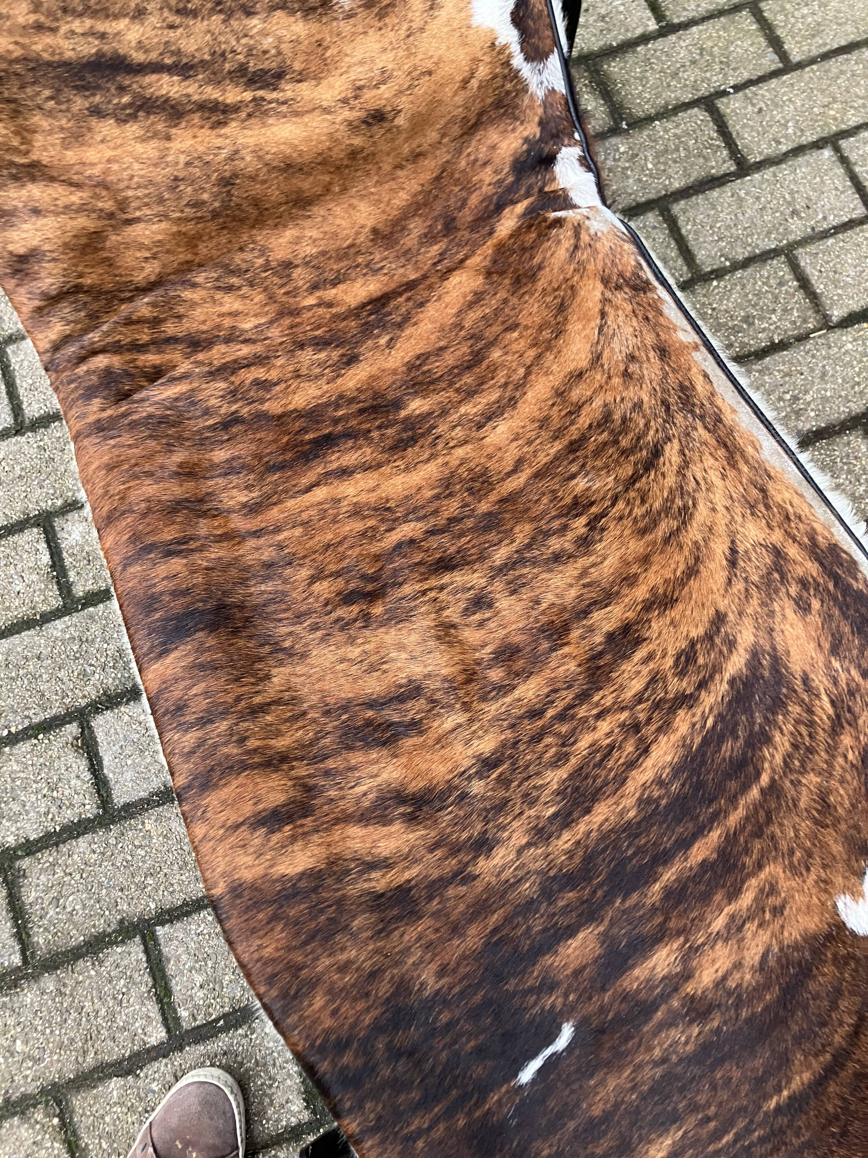 Originele Low numbered Cassina Le Corbusier Lc4 Pony skin