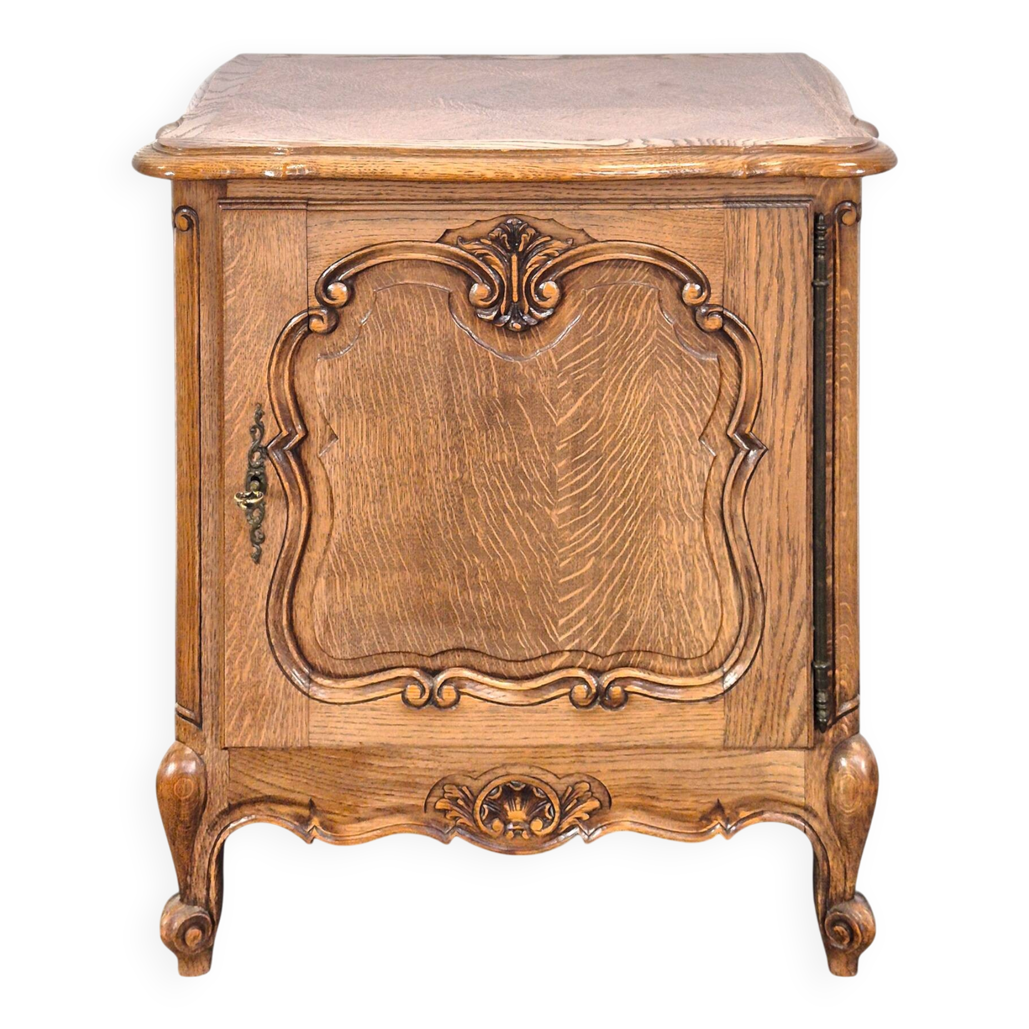 Oak confiturier in the Louis XV style.