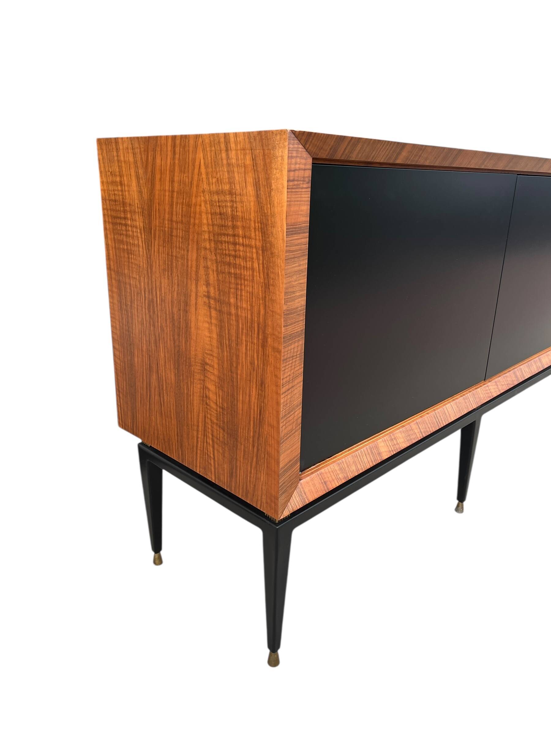 Buffet français, années 1950, noyer