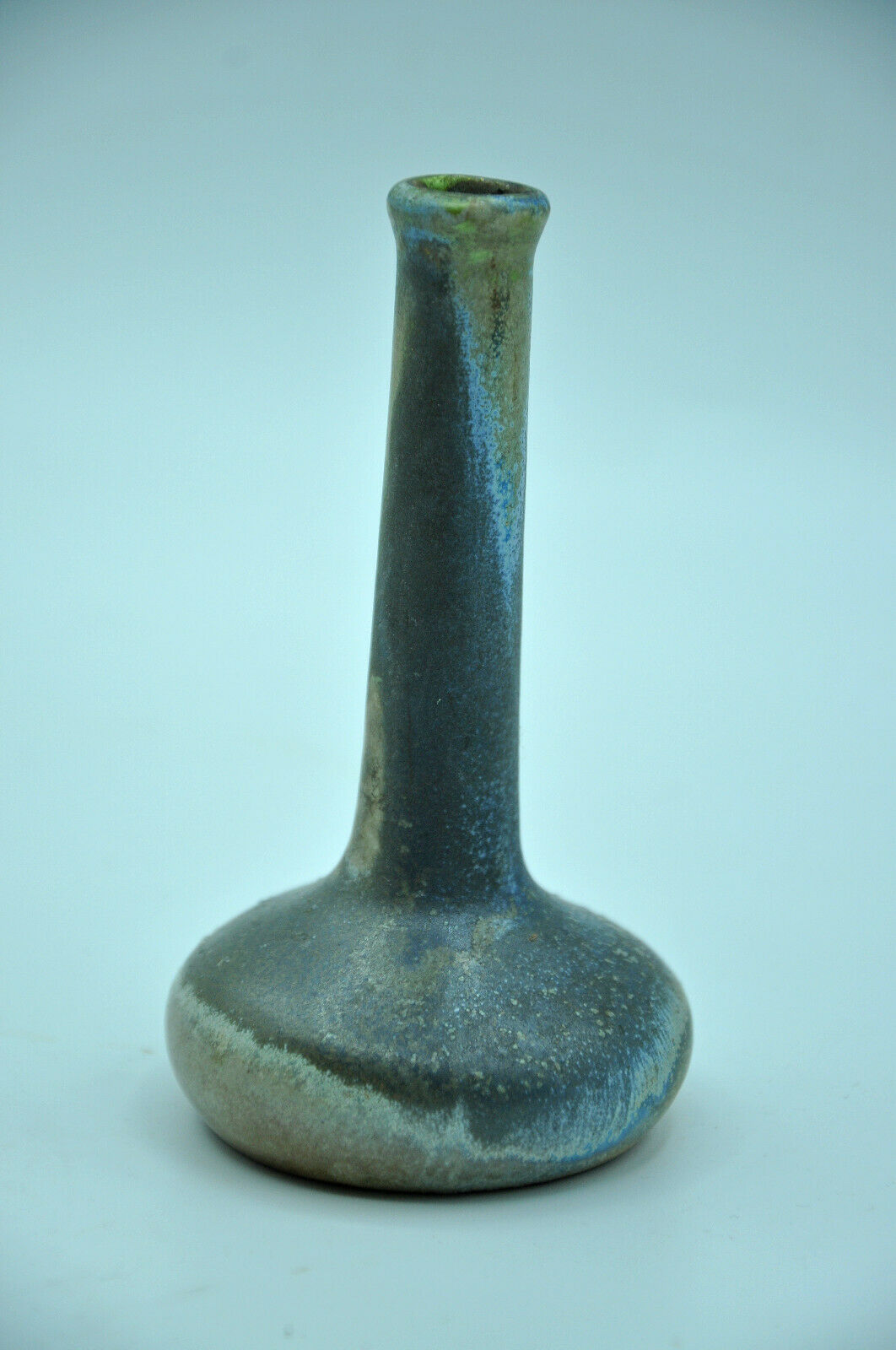 Vase grés art nouveau signé Jean Maubrou