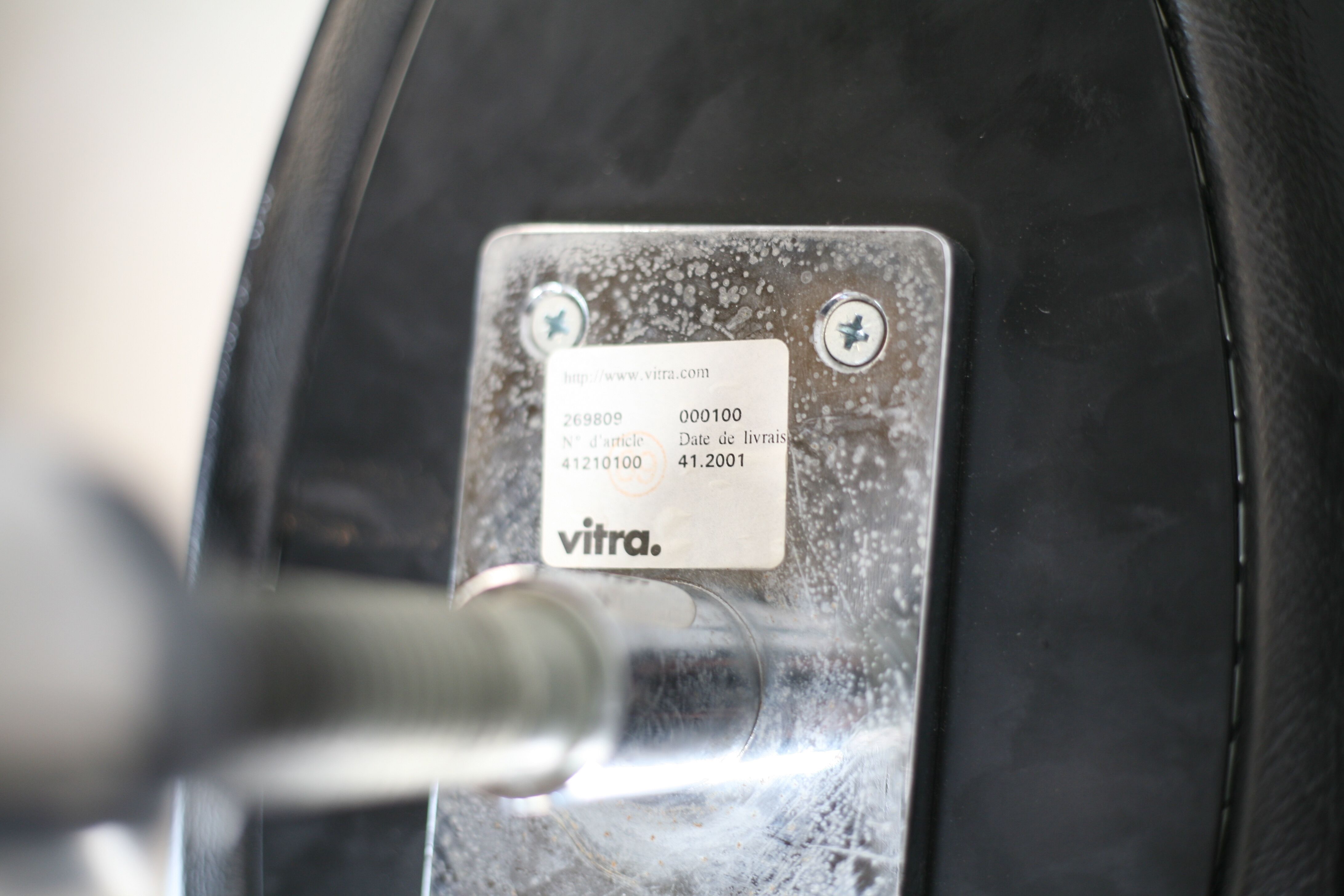 Pair of high stools by Georges Nelson, Vitra, 2001