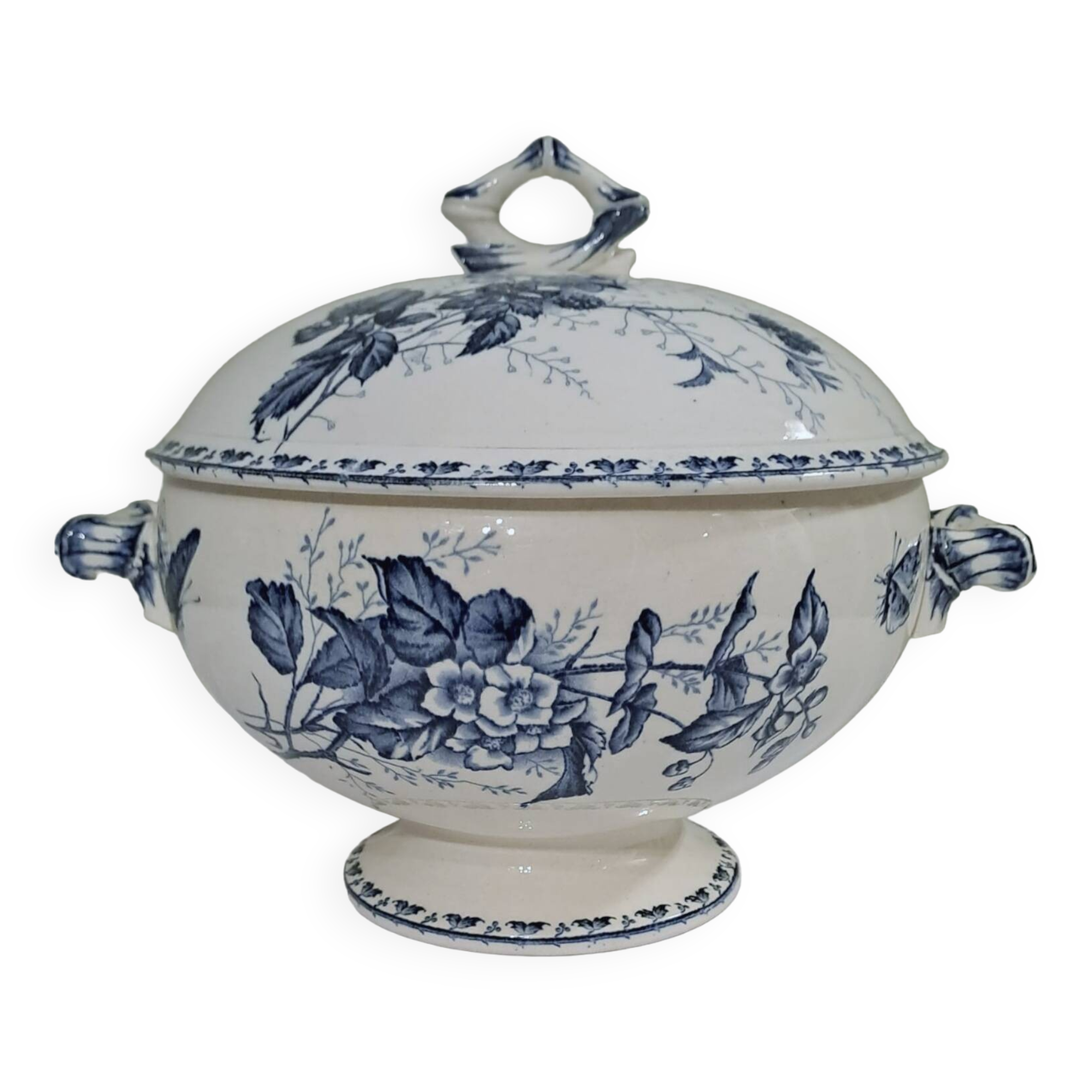 Soupière Sarreguemines modèle "Carmen"