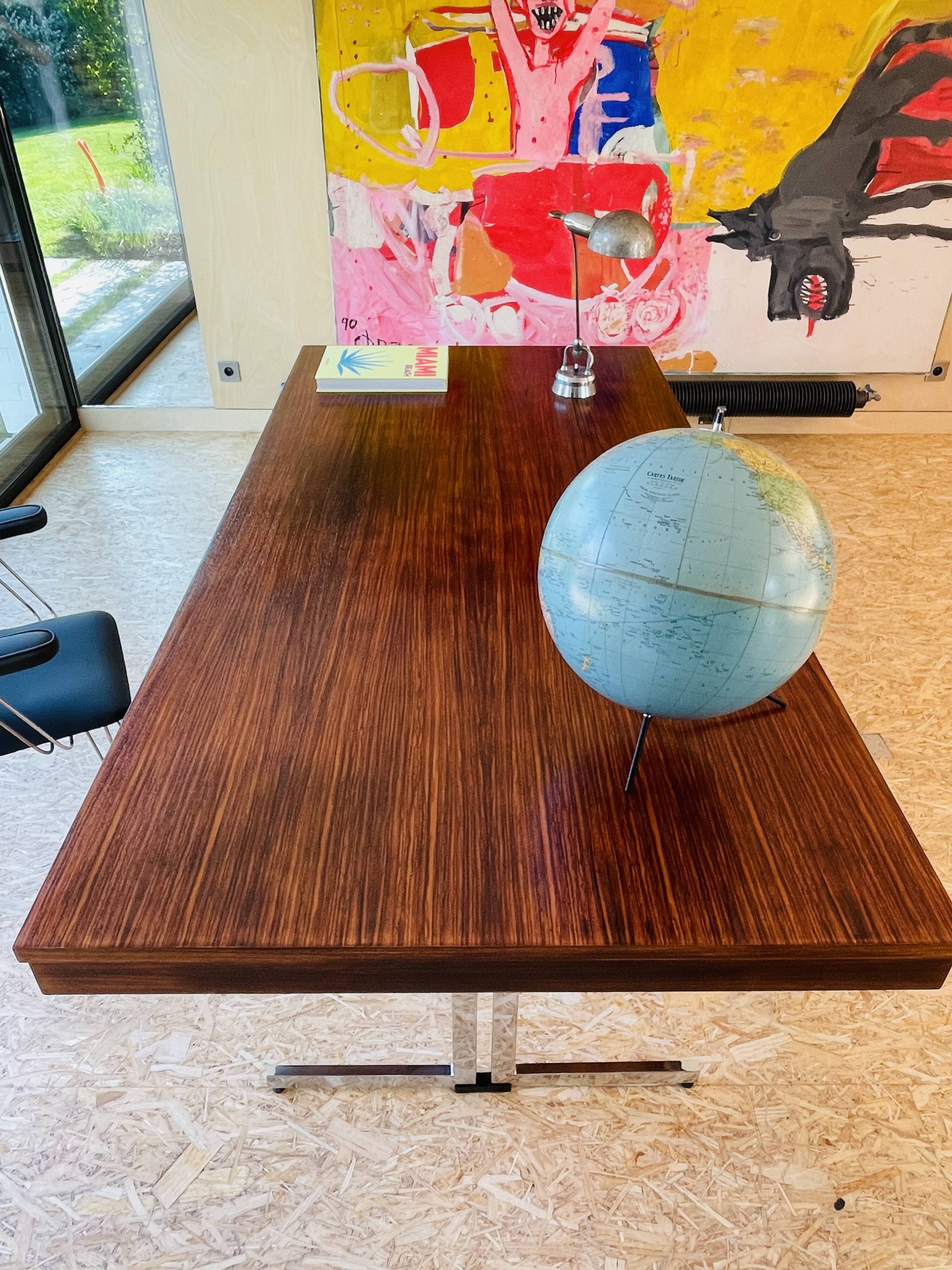 Vintage mahogany veneered desk