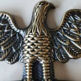 Antique style door knocker/hammer. Eagle shape with outstretched wings. In zinc alloy with old gold bronze patina. 20 x 22 cm