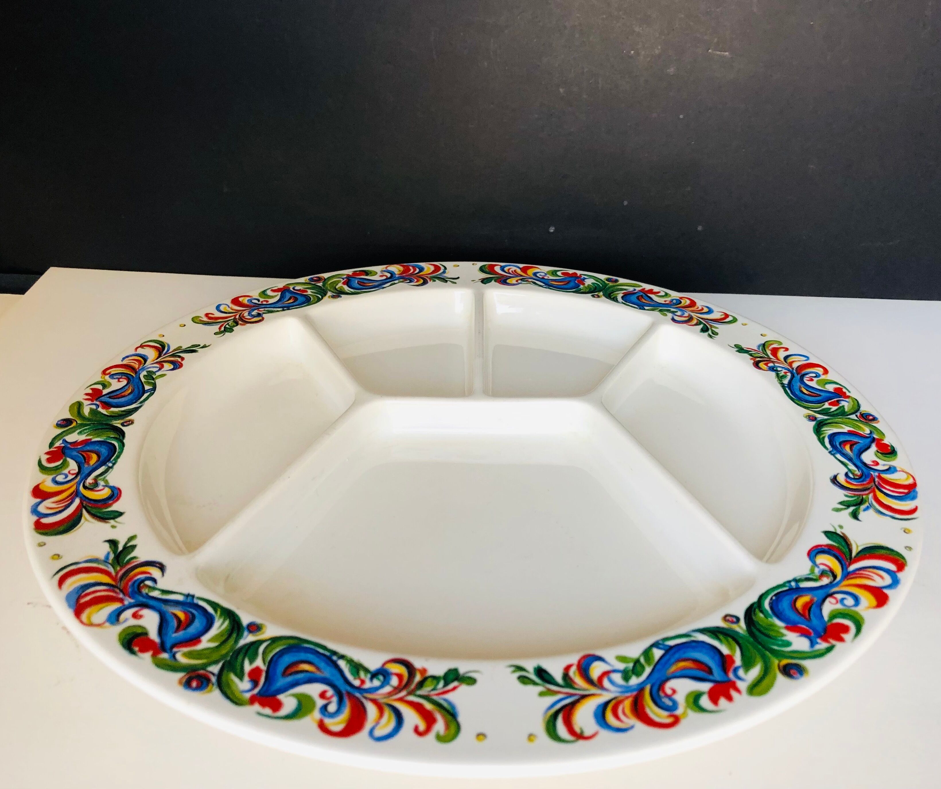 Villeroy and Boch compartment dish