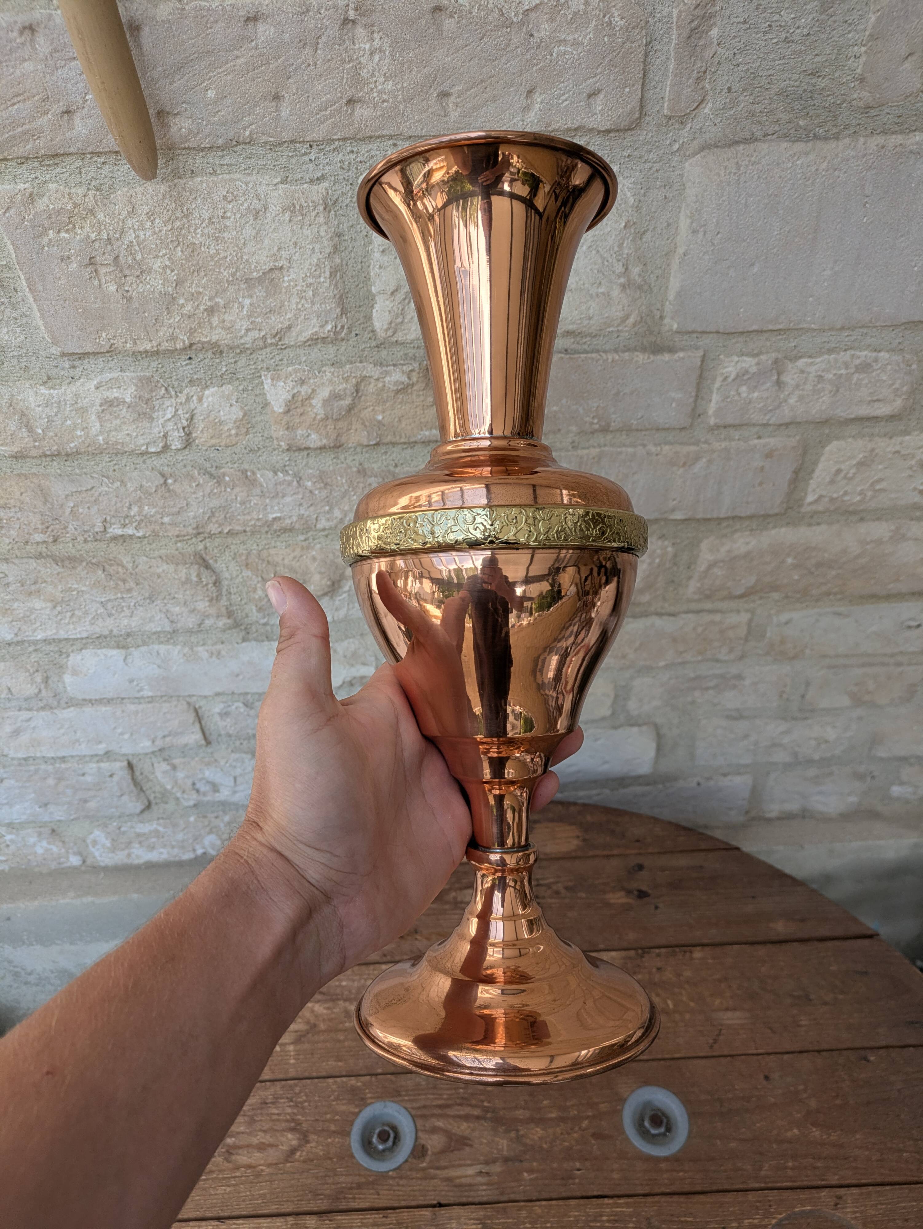 Ancient large copper vase from Villedieu les Poêles Gaor H37.5cm