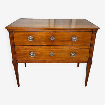 19th century walnut saute chest of drawers