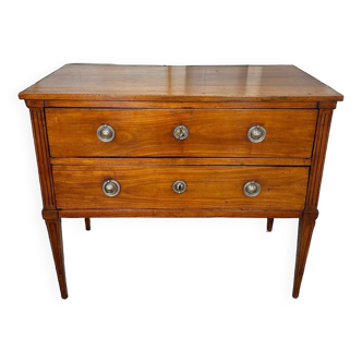 19th century walnut saute chest of drawers
