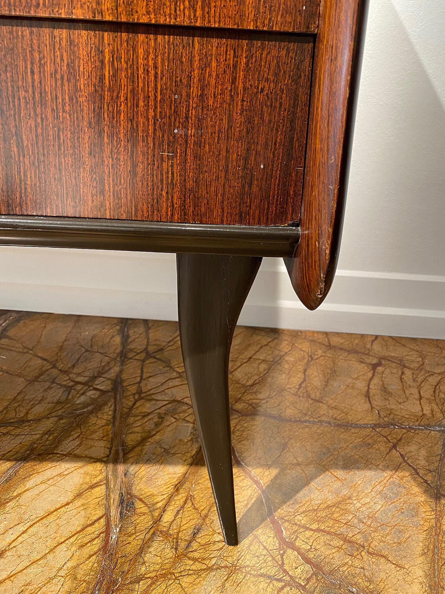 Nine Drawers Italian Mid-Century Chest of Drawers