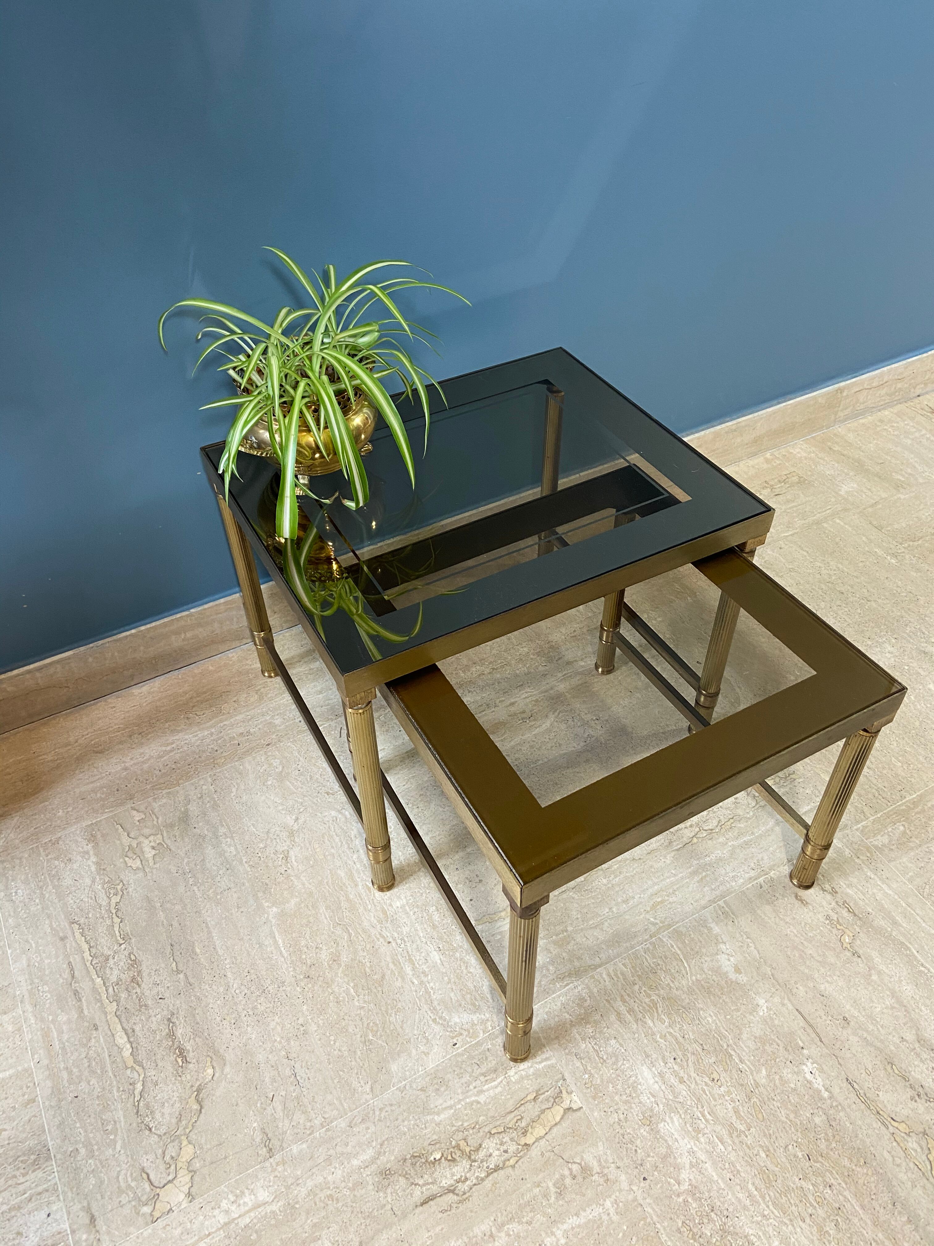 Tables gigognes vintage 1970 métal doré & verre