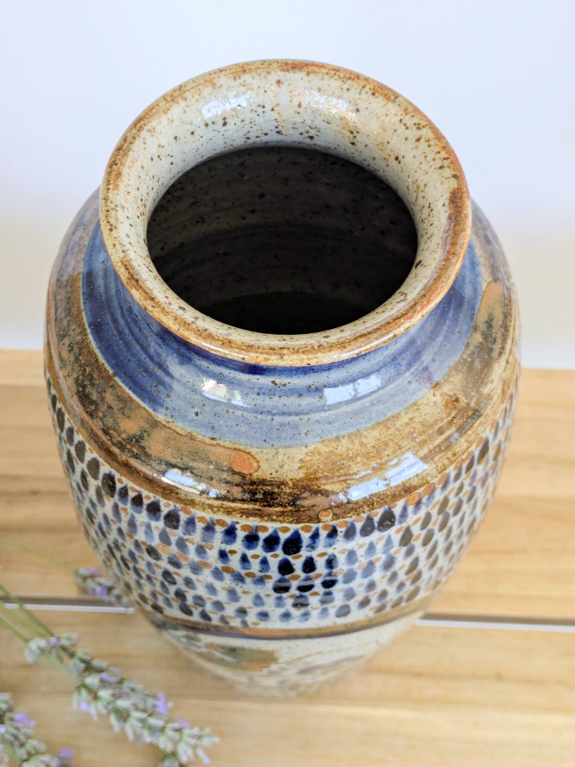 Large ceramic vase Tonalá hand-painted, Mexico 1970s