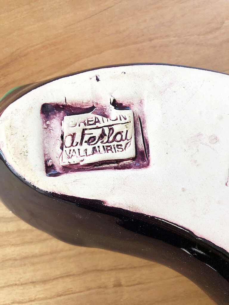 Vallauris "Aubergine" flat butter