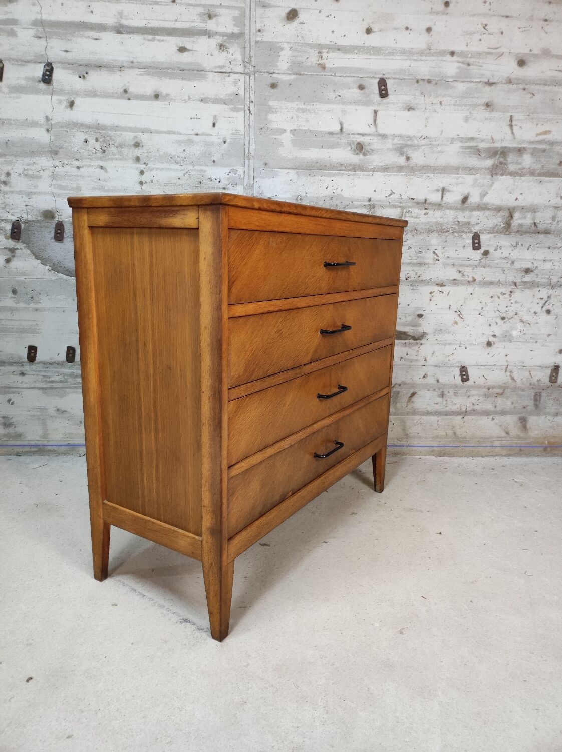 Commode vintage en bois