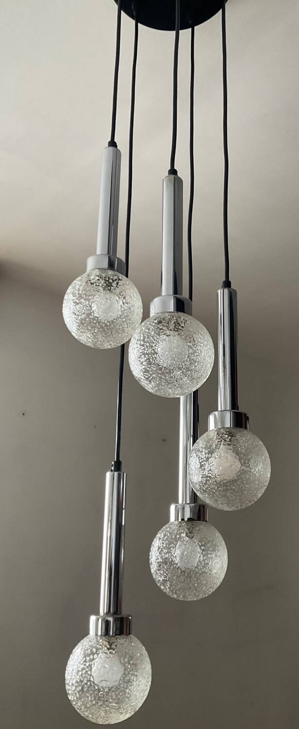 Lustre cascade chrome et verre givré  des années 70