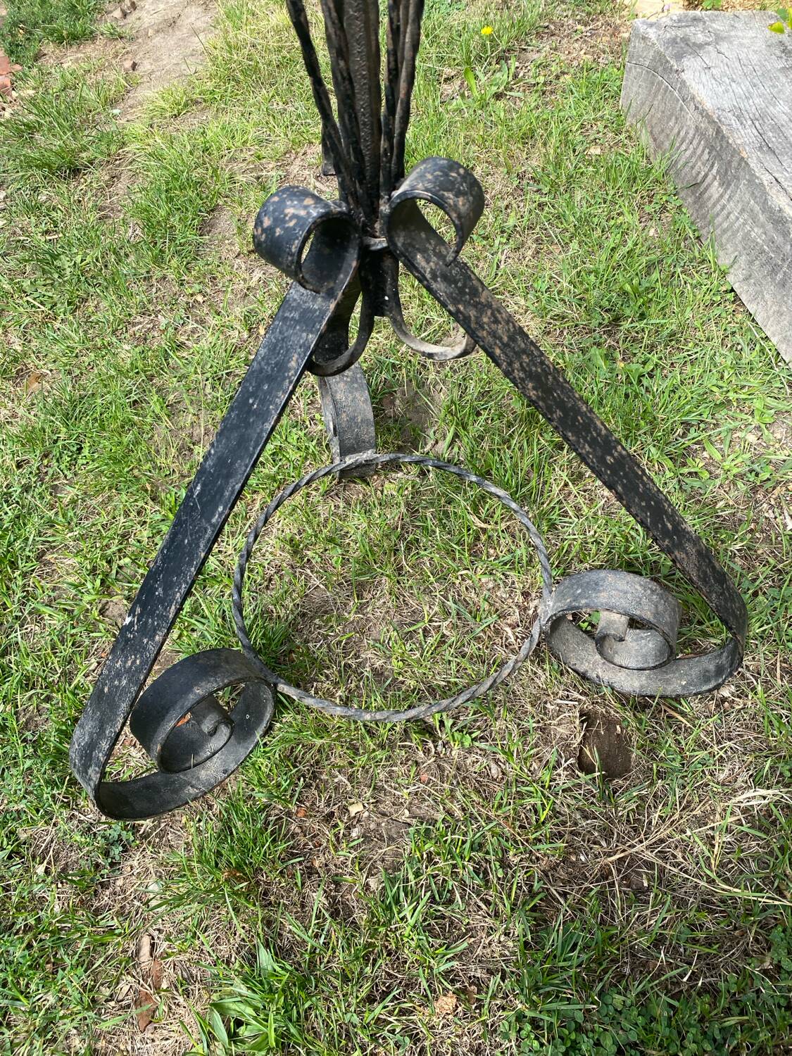 Twisted iron coat rack, 19th century