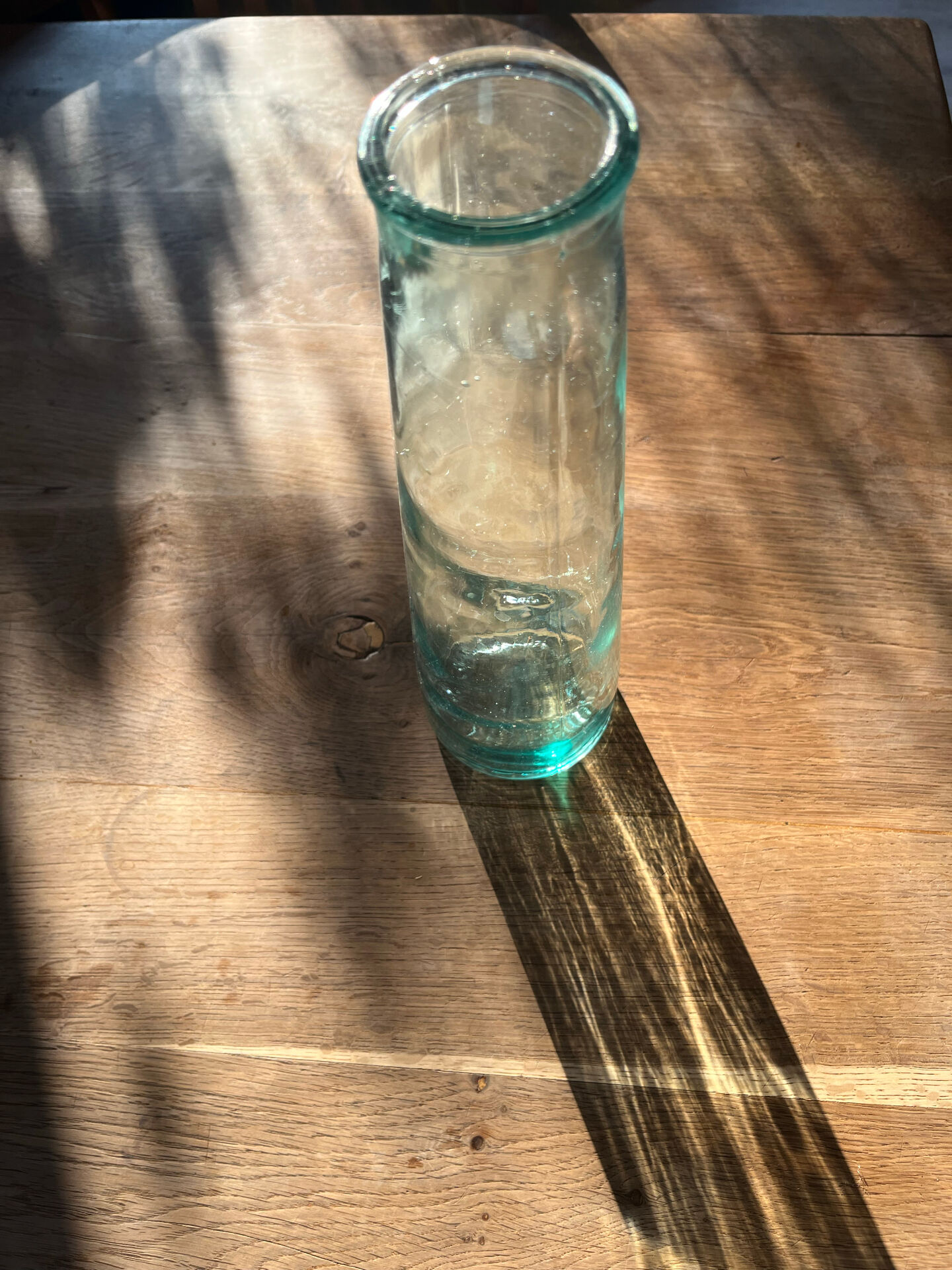 Transparent glass vase