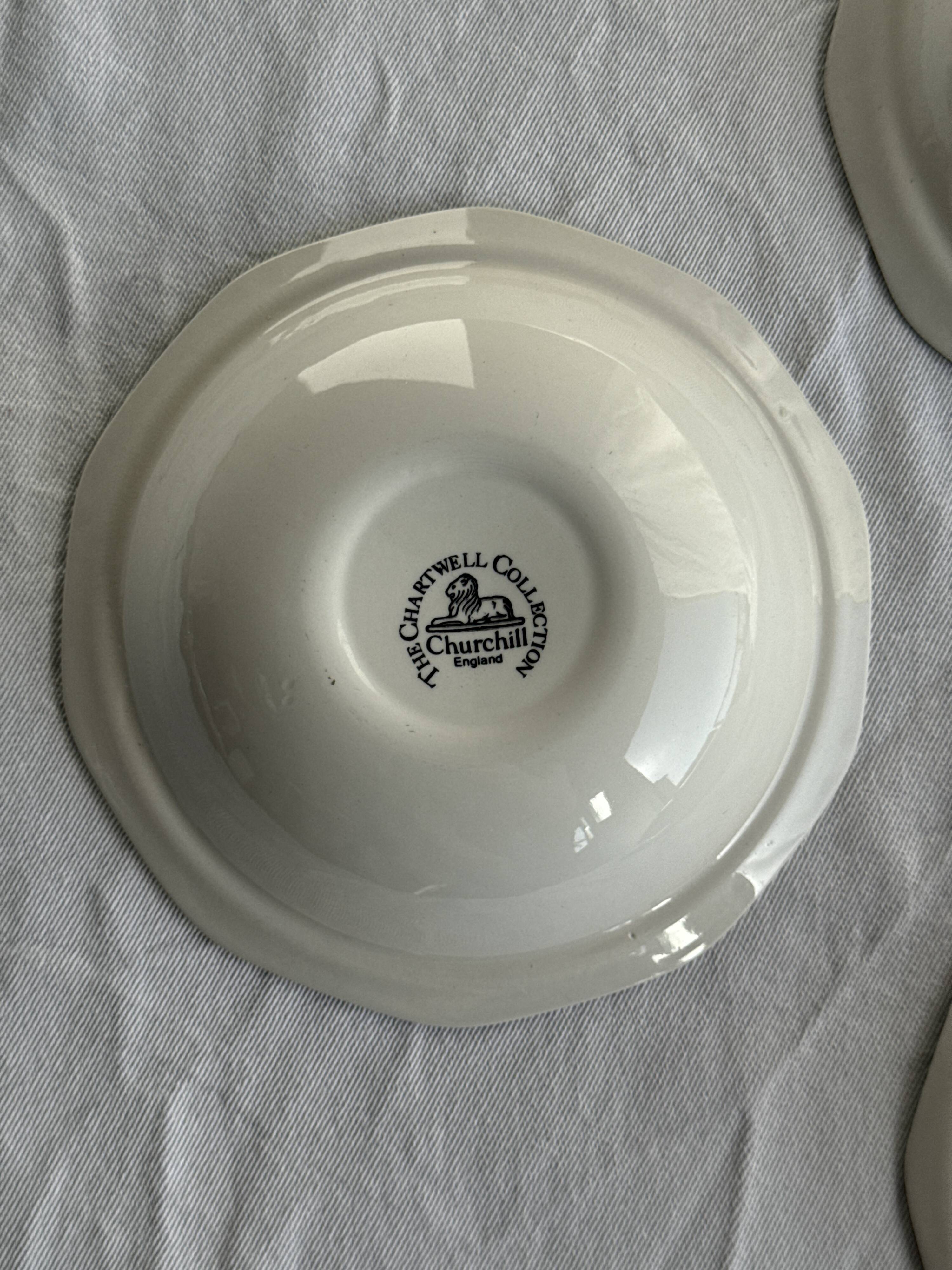 Set of 11 fruit-patterned bowls The Chartwell Collection England D17