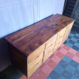Workshop furniture, drawer furniture, industrial furniture.