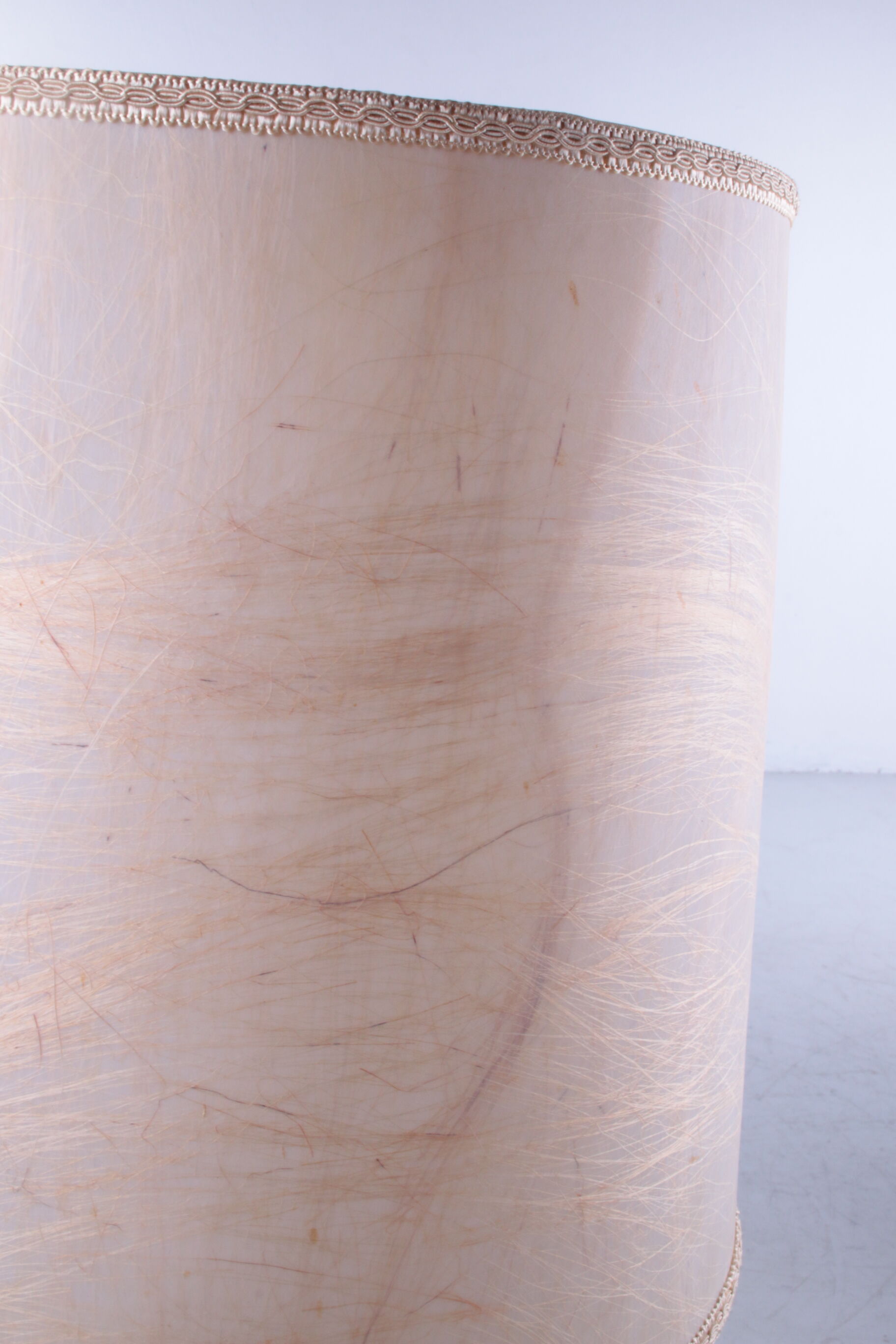 Ceramic gold table lamp with original shade, 70s