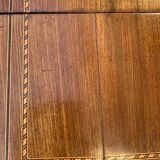 Hairdresser Louis XVI in marquetry and bronze