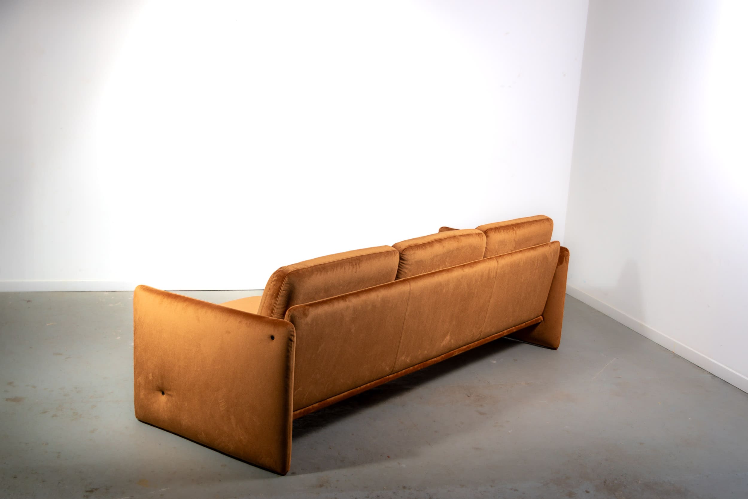 Simone 3-seat sofa by Kazuhide Takahama for Simon International