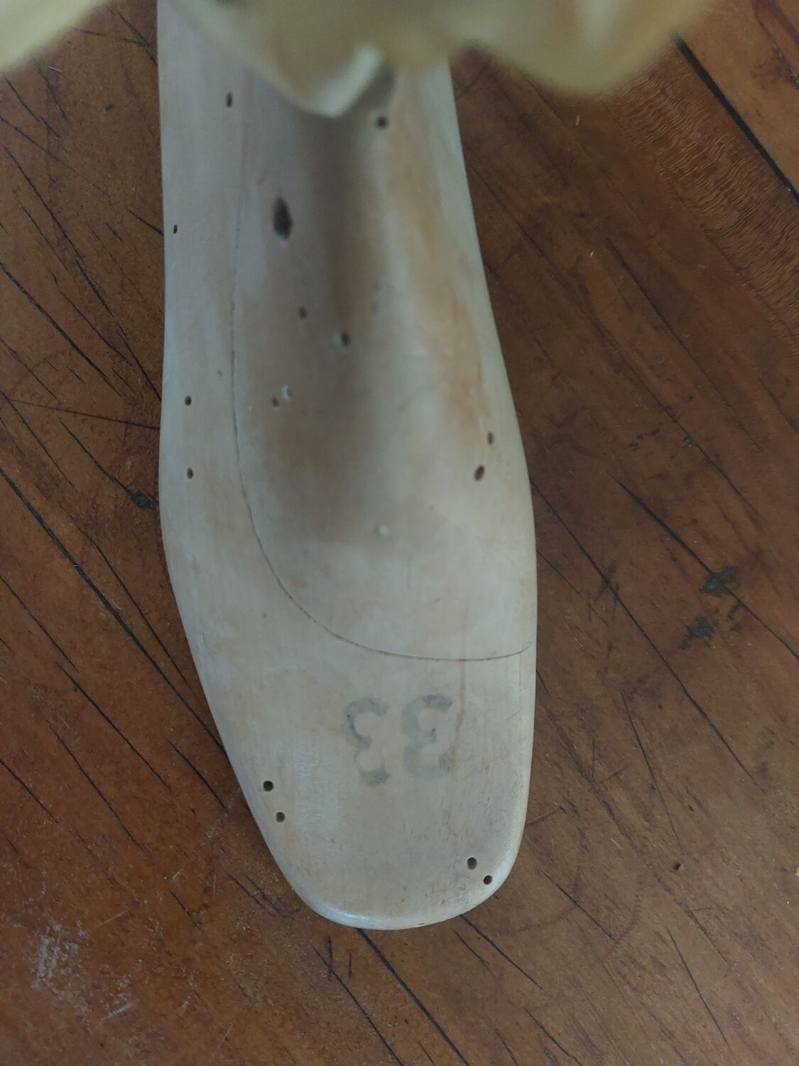 Table lamp wood shoe tree