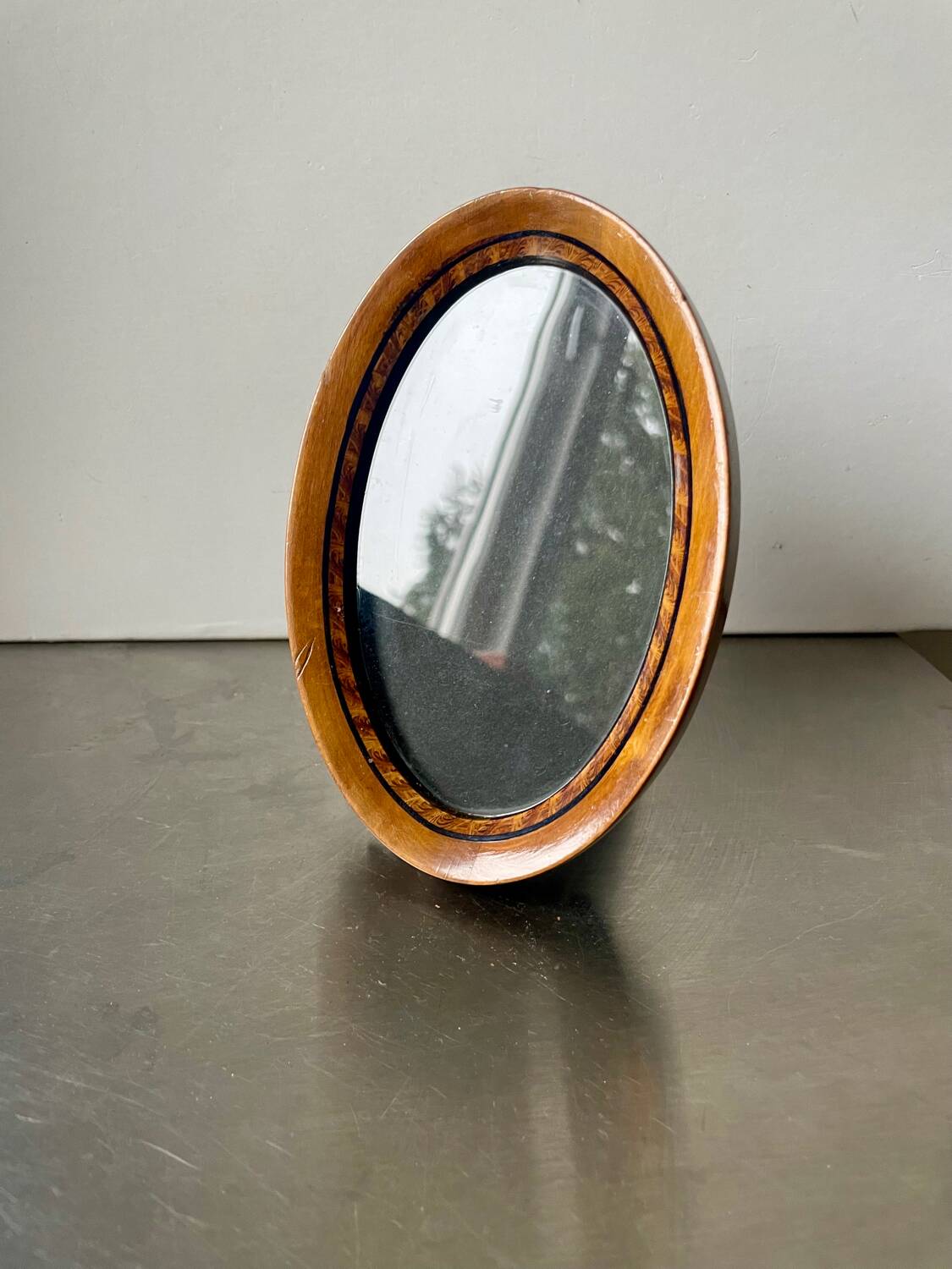 Antique Oval wooden frame with intarsia inlay 15.5 cm x 10 cm