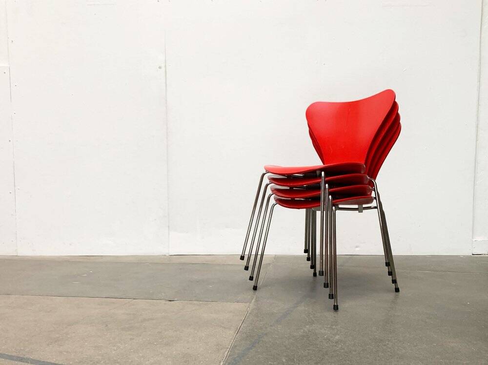 Model 3107 chairs by Arne Jacobsen for Fritz Hansen, Denmark, 1997, Set of 4