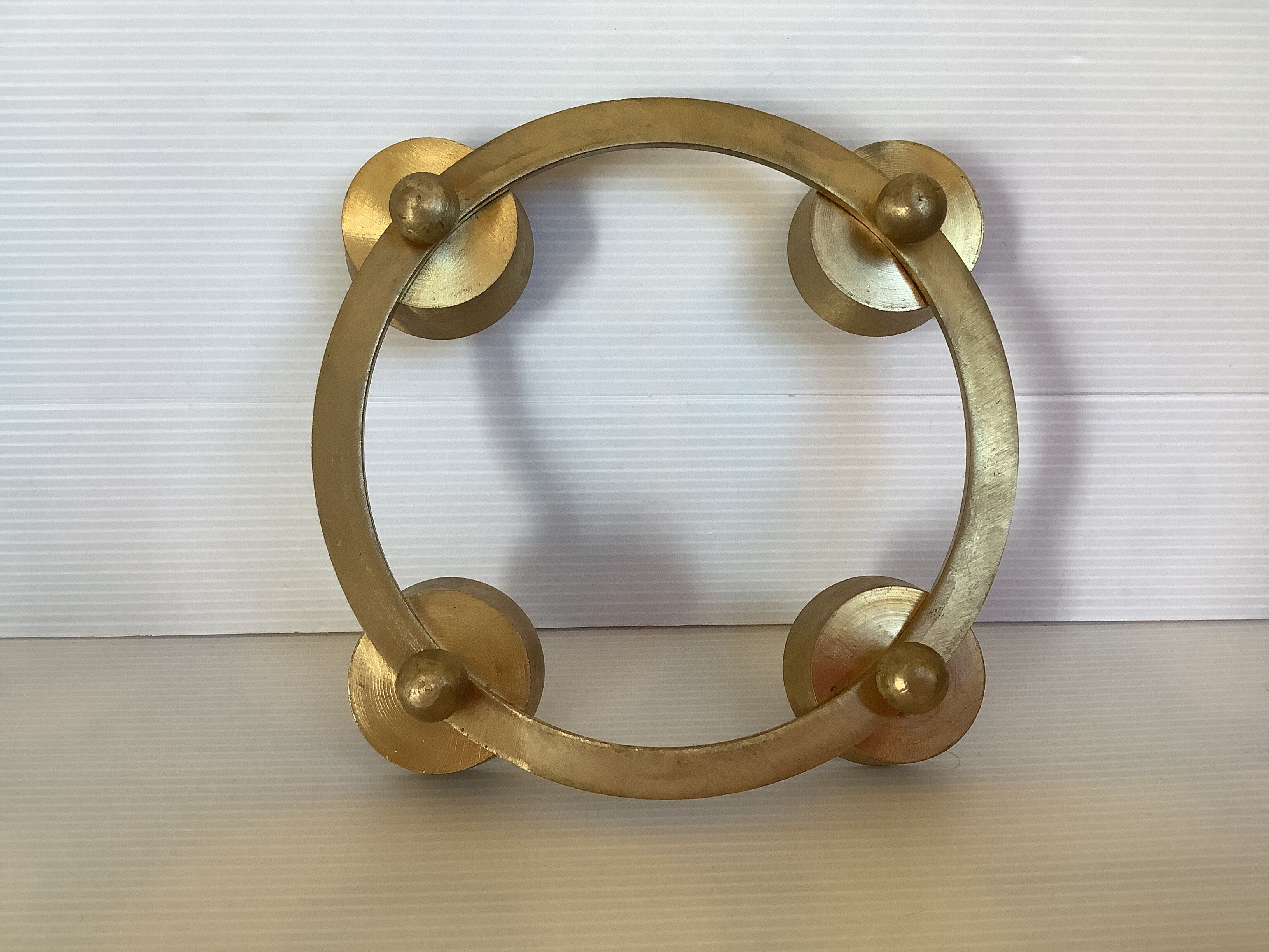 Round brass candle holder 4 candles