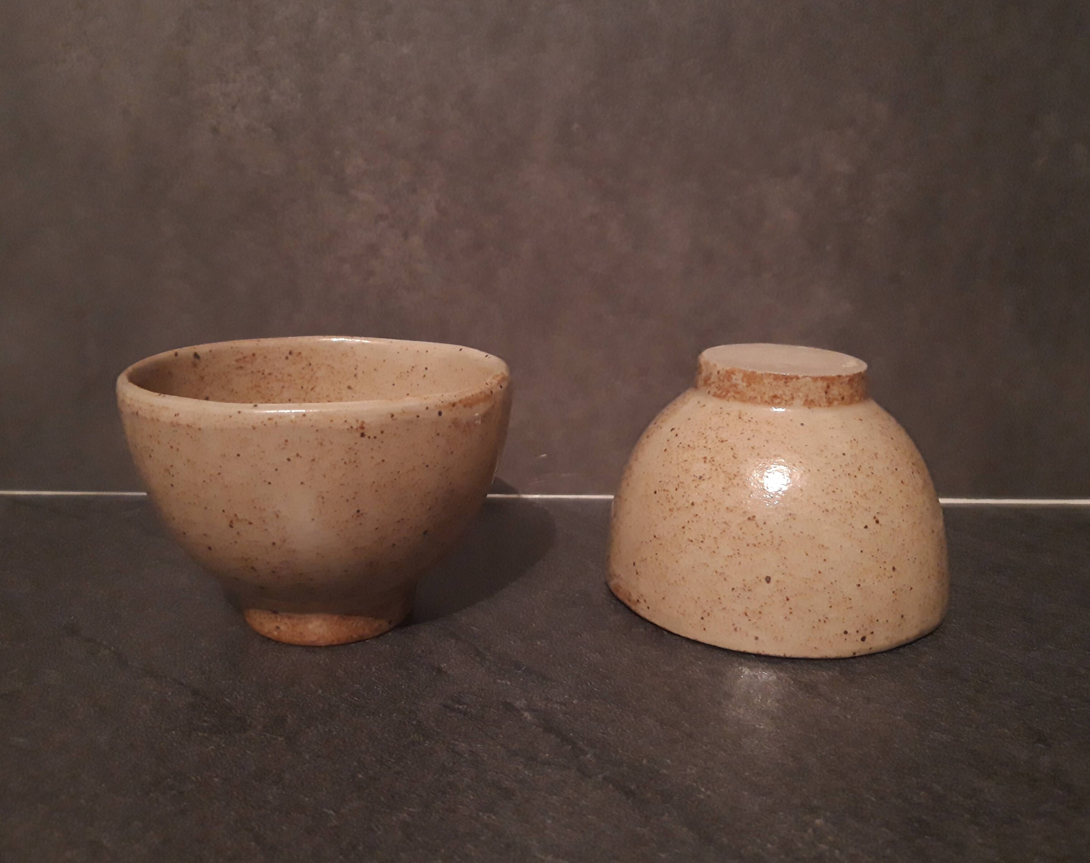 Suite of 6 sandstone cups