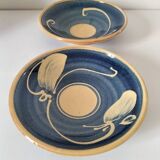 Pair of handcrafted bowls by Le Fer Rouge with blue and beige decor