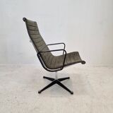 Model EA 116 Chair by Eames for Herman Miller, 1960's