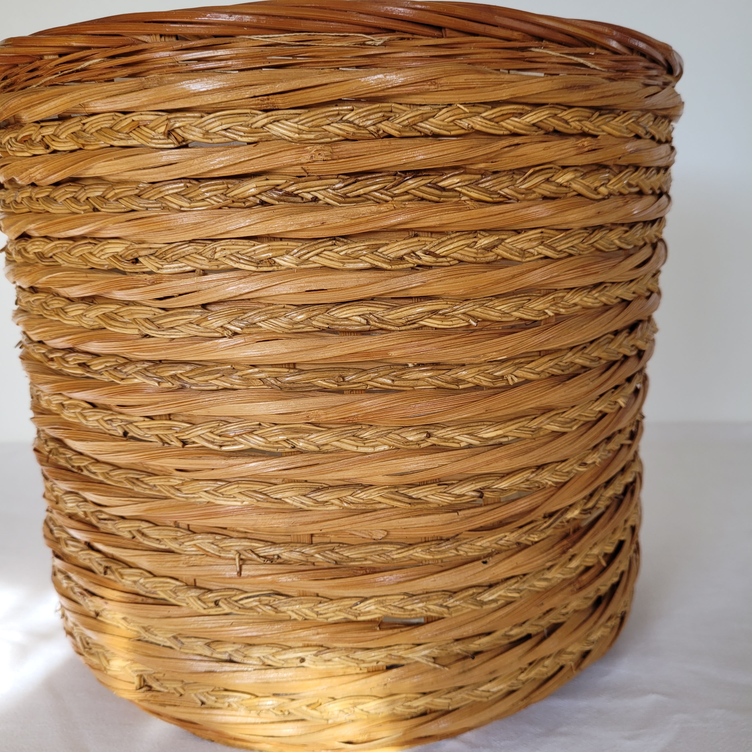 Rattan pot cover