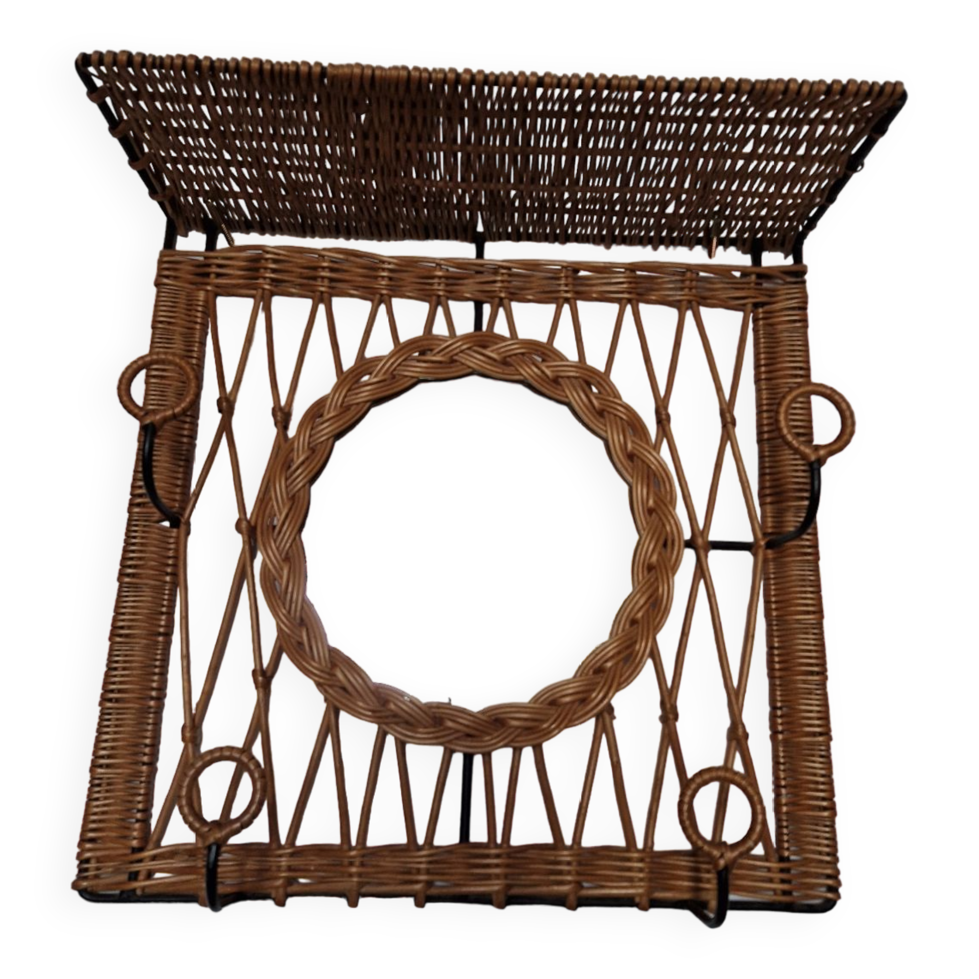Woven wicker coat rack