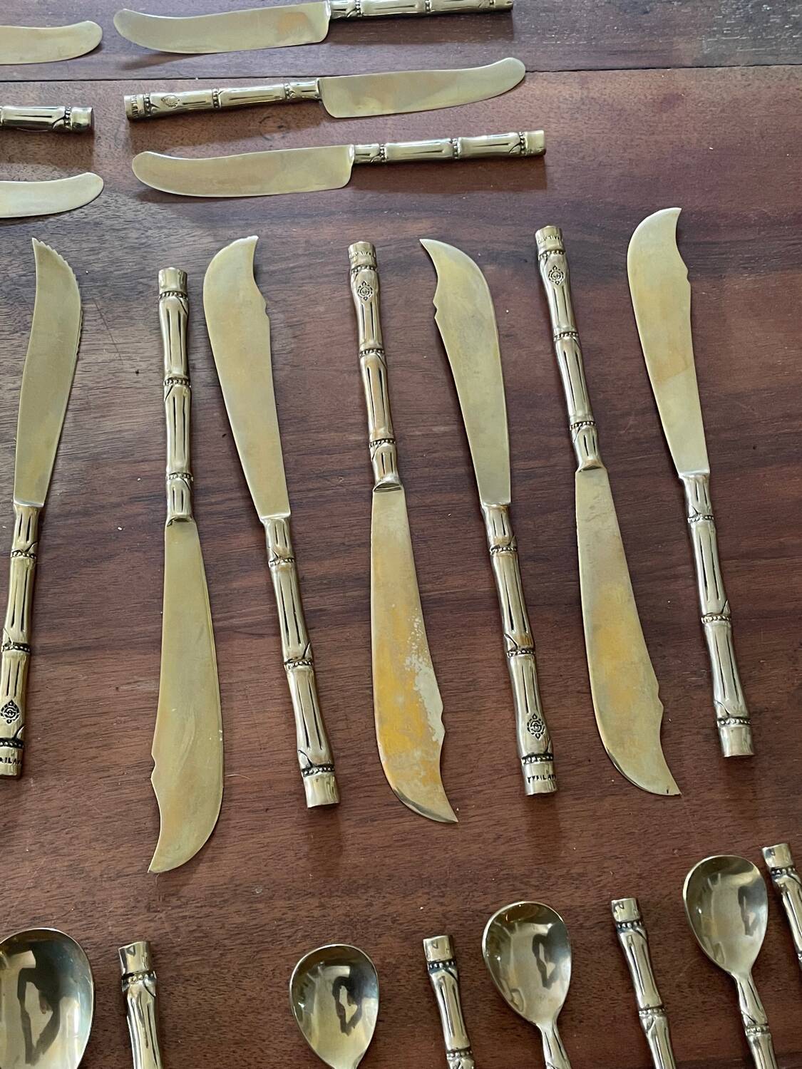 Housewife Table cutlery for 6 people. bamboo brass 78 pieces