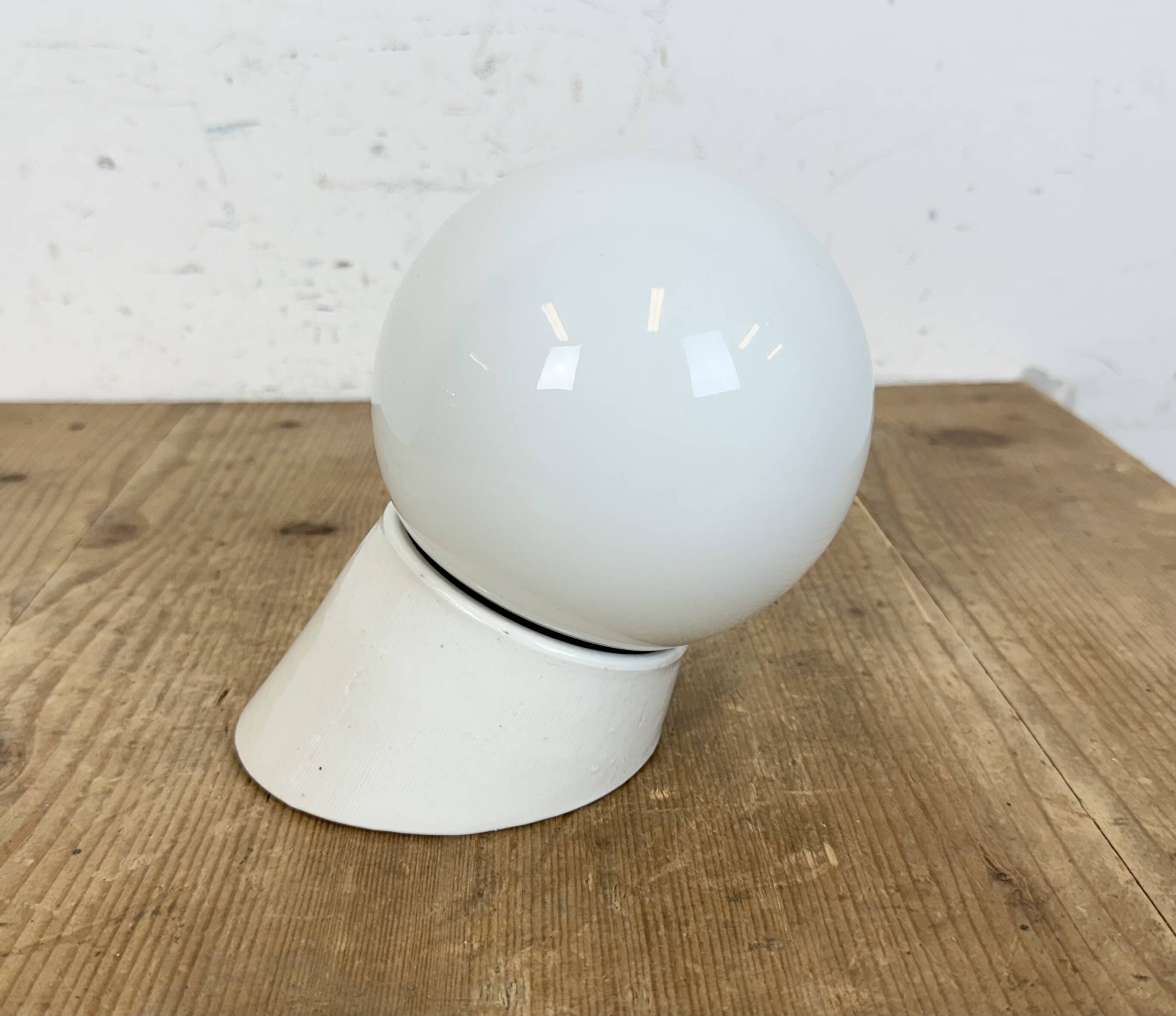 Vintage White Porcelain Wall Light, 1970s