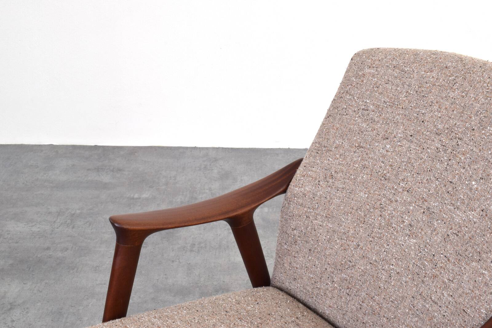 Mid-Century „Tenor” Teak & Boucle Armchair from Møre Lenestolfabrikk, 1960s