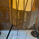 Triod rattan lamp