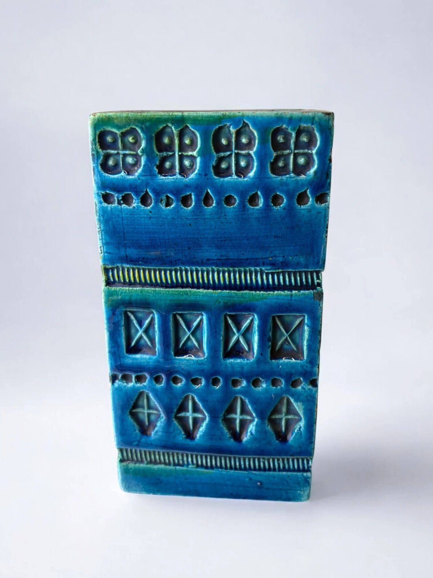 Rimini blue ceramic vase by Aldo Londi for Bitossi, Italy, circa 1960