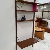 Wall unit by P. Cadobvius
