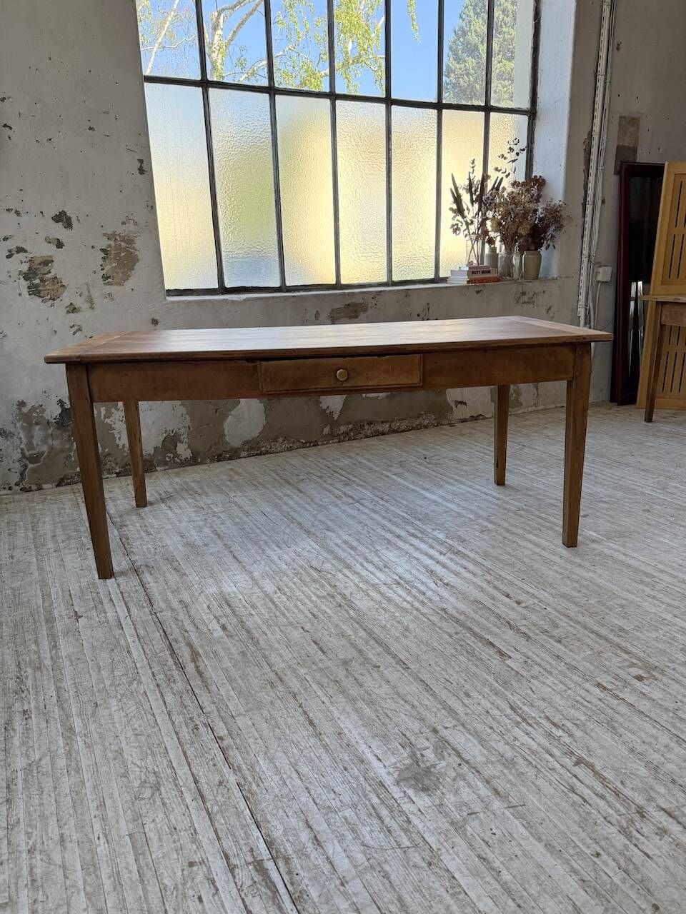 Cherry farmhouse table with spindle legs, 1950s